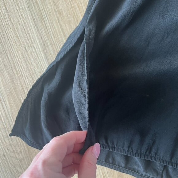 Athleta Washable Silk Side Slit CYA Sleeveless Tank Black XS - Picture 4 of 11